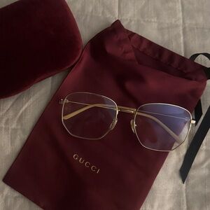 NWOT GUCCI GG0396S 001 NON-PRESCRIPTION GLASSES WITH CASE, DUSTBAG, PAPERWORK